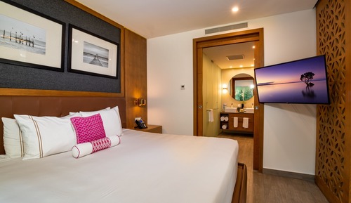 One Bedroom Suite