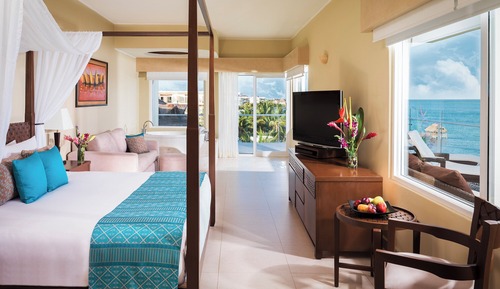 Honeymoon Suite, Oceanfront