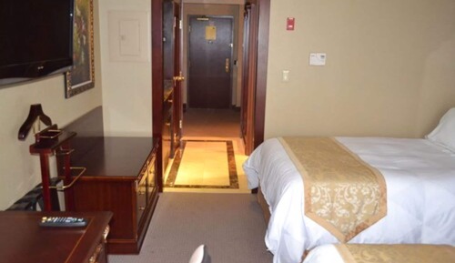 Suite estudio, 2 camas de matrimonio, no fumadores