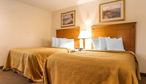 Habitación estándar doble, 2 camas dobles, no fumadores