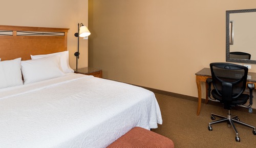 Estudio, mat. grande, sofá cama, no fum.