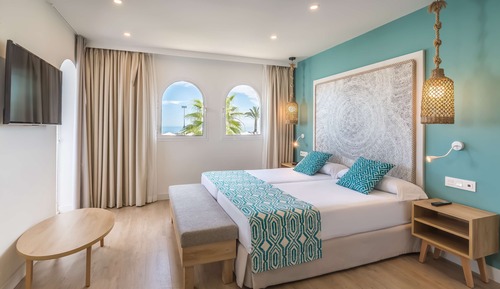 Habitación superior, vistas al mar