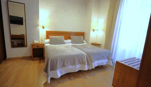 Habitación doble con supletoria