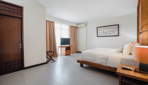 One Bedroom Suite