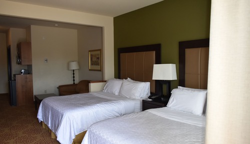Suite, varias camas, balcón (Wet Bar)