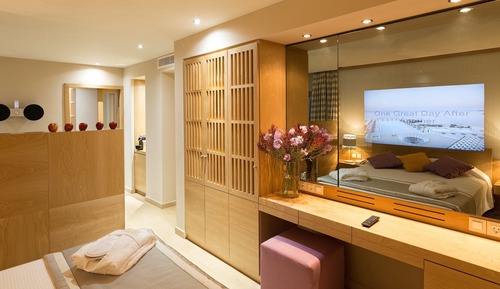 Suite, acceso a la piscina