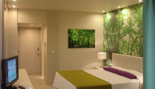 Habitación superior con 1 cama doble o 2 individuales