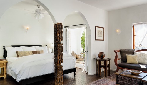 Suite estándar, 1 cama de matrimonio grande, vistas a la piscina
