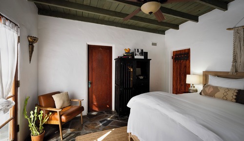 Habitación estándar, 1 cama de matrimonio, vistas a la montaña