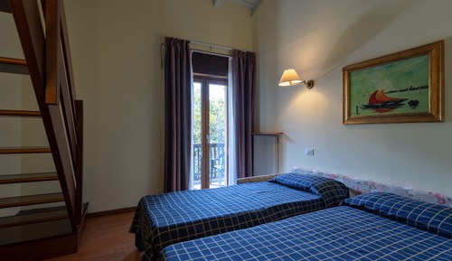 Habitación cuádruple estándar (Mezzanine)