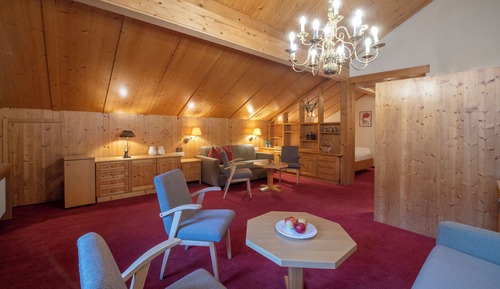Habitación junior doble, balcón (48 m²)