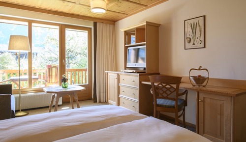 Habitación clásica doble, balcón (29 m²)