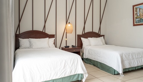Habitación estándar doble, 2 camas dobles