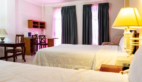 Suite junior, 2 camas dobles, cocina básica