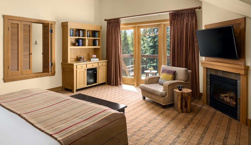 Suite, vistas al campo de golf, en esquina (INN)