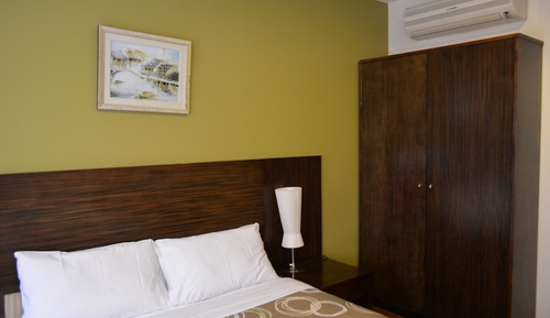 Estudio (Apartment )