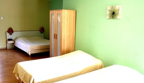 Habitación cuádruple estándar