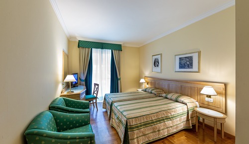Habitación estándar con 2 camas individuales