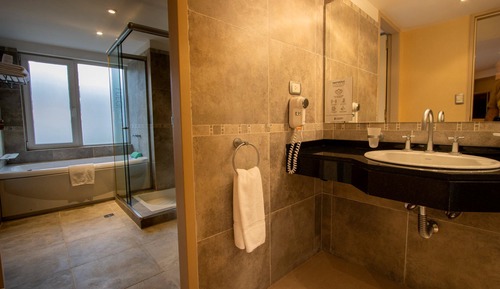 Suite