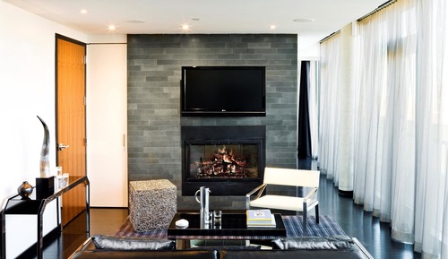 Suite (Orchard)