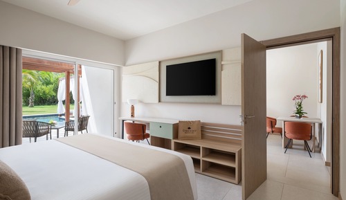 Preferred Club Master Suite Private Pool