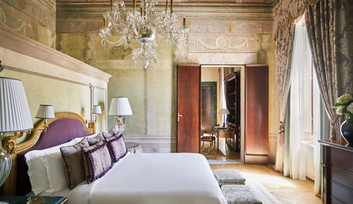 Suite ejecutiva, 1 cama de matrimonio grande (Frescoed)