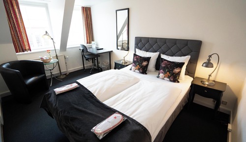 Habitación económica doble (Bed 140cm)