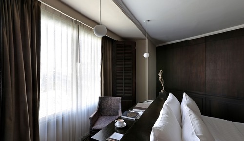 Suite Single, 1 King Bed, Jetted Tub