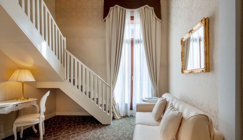 Suite Deluxe, varias camas (Duplex | with Sofa Bed)