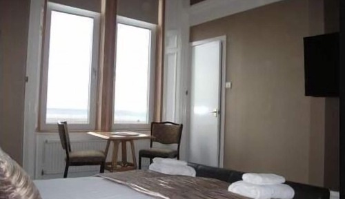 Habitación doble, baño privado, vistas al mar