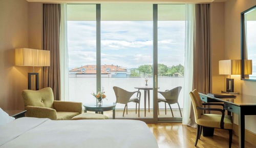 Habitación Premium, vistas parciales al mar