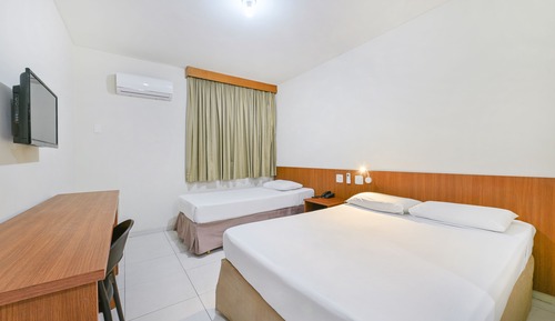 Habitación estándar con 1 cama doble o 2 individuales