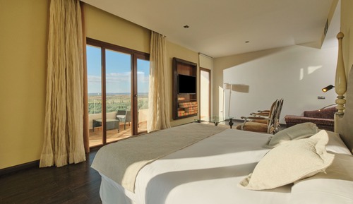 Suite junior, balcón
