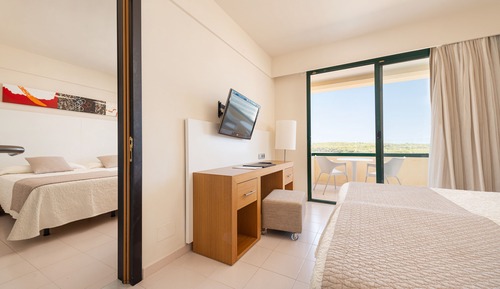 Habitación doble, balcón