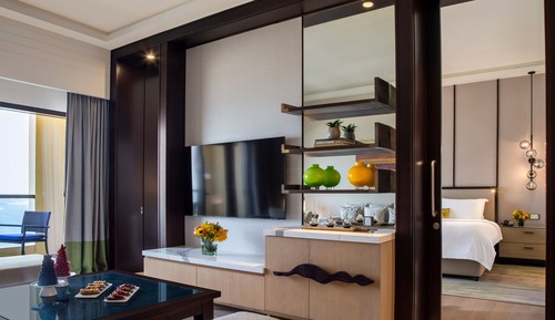 Suite, 1 habitación, balcón (Sea Front Lounge Access)