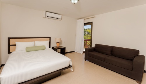 Habitación, vistas al jardín