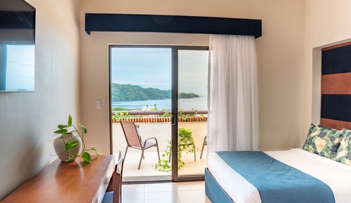 Deluxe Room, 2 Queen Beds, Ocean View