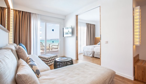 Apartamento, 1 habitación, balcón, vistas parciales al mar (2 Adults + 2 Children)
