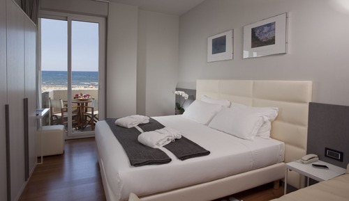 Habitación doble, vistas al mar