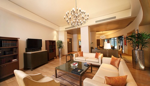 Suite Club (Trident)