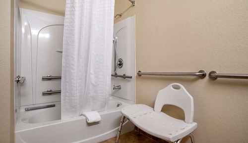 Habitación estándar, 1 cama de matrimonio grande, accesible para personas con discapacidad