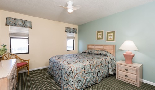 3 Bedroom, 3 Bathroom, Oceanfront Condo