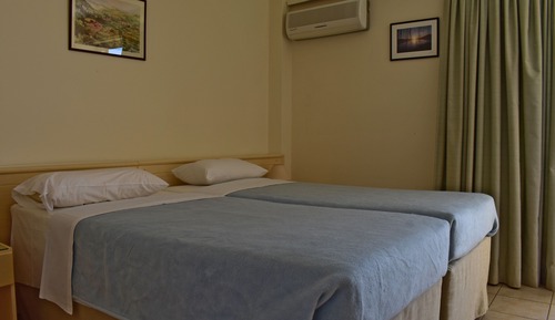 Habitación ejecutiva con 1 cama doble o 2 individuales, vistas al mar