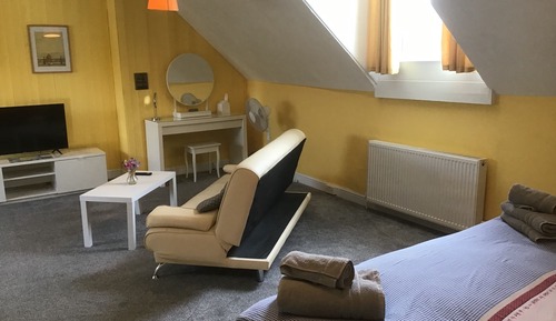 Habitación con 2 camas individuales