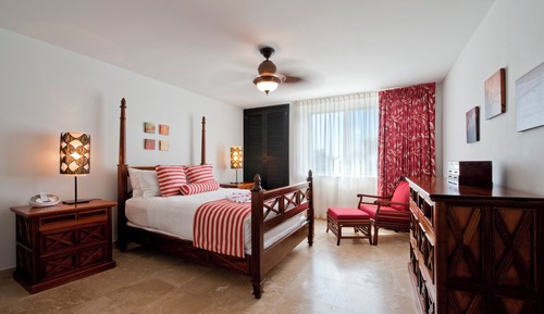 Three Bedroom Garden View Condo