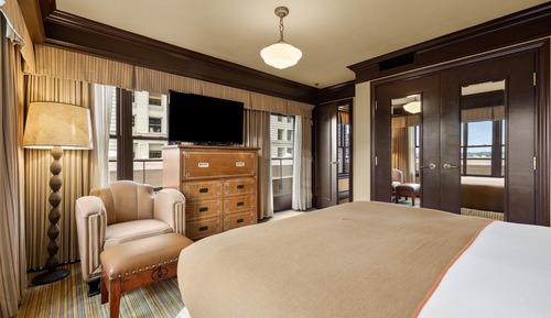 Suite Signature