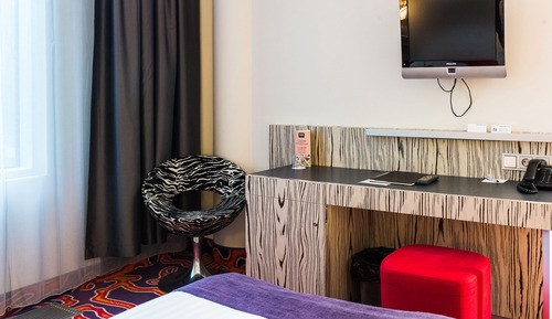 Standard Single Room with SPA access