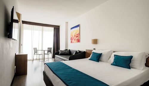 Suite junior, 1 cama de matrimonio con sofá cama