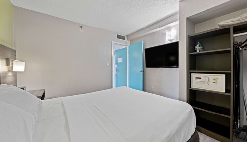 Suite, 1 cama de matrimonio, cocina, frente al mar (with Sofabed)
