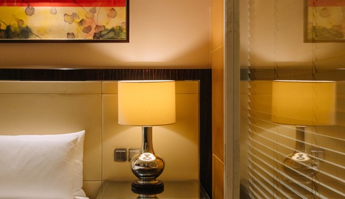 Habitación, 1 cama de matrimonio grande, vistas al jardín